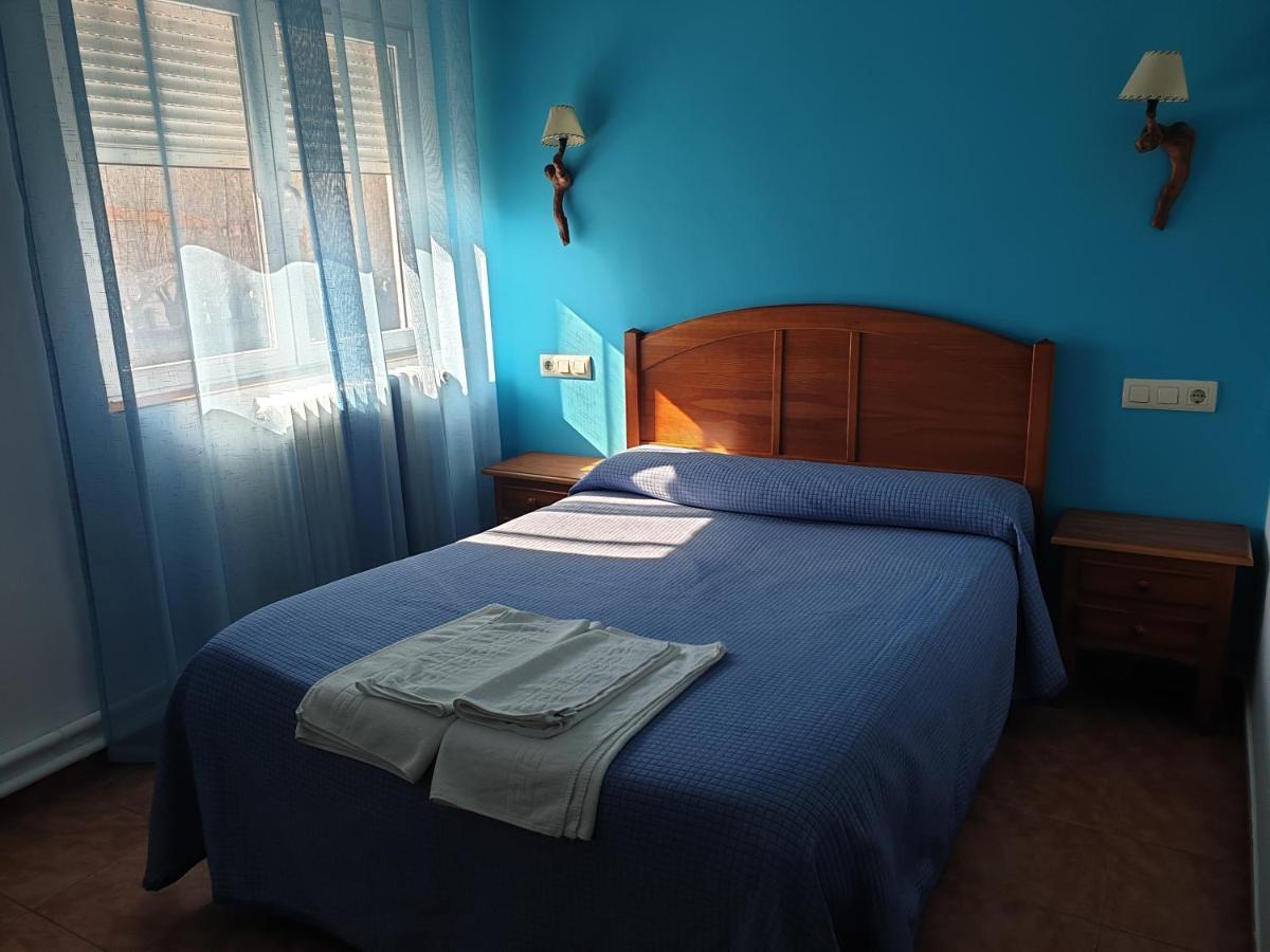 Hostal Rio Mundo รีโอปาร์ ภายนอก รูปภาพ