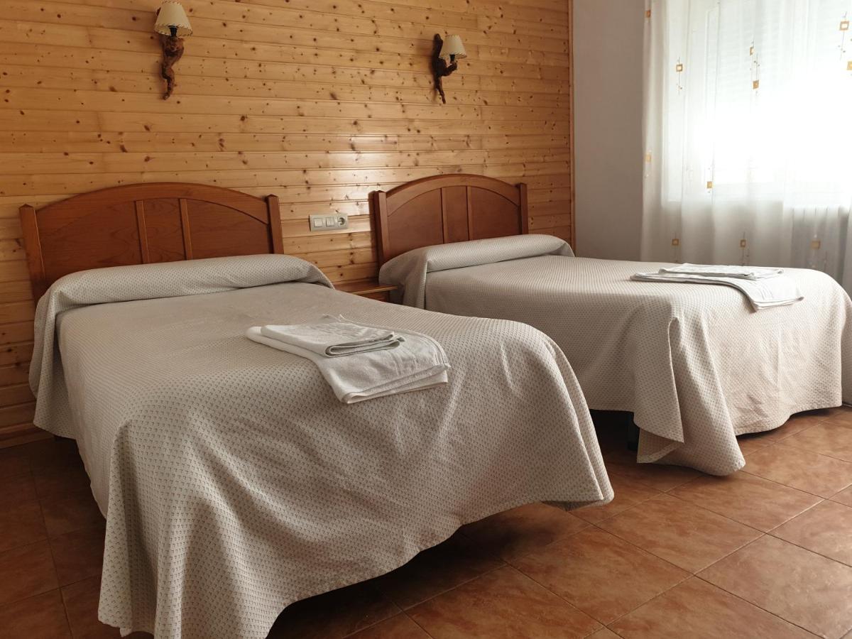 Hostal Rio Mundo รีโอปาร์ ภายนอก รูปภาพ